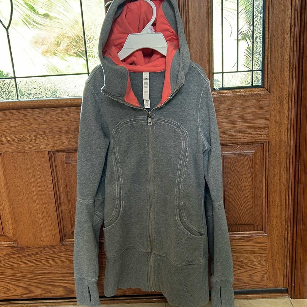 Athleta hoodie, gray and pink beautiful